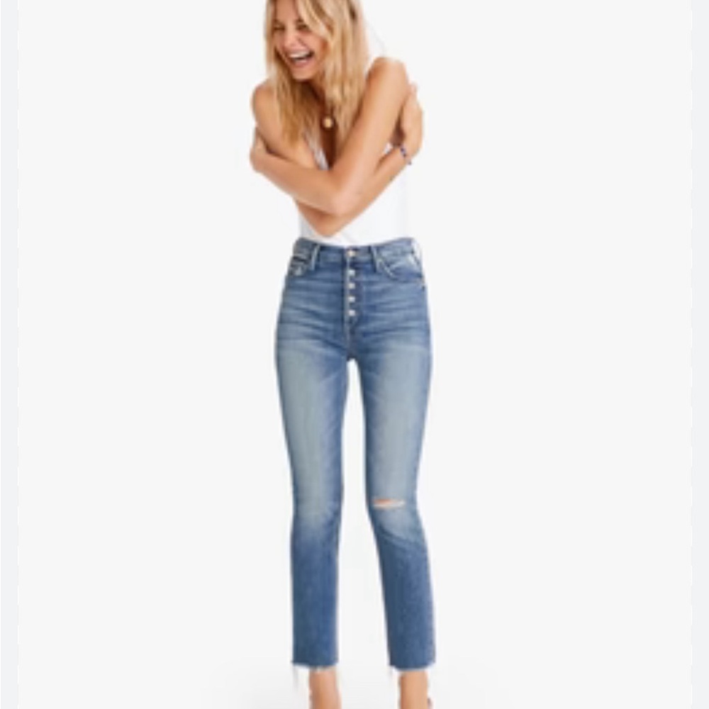 EUC mother denim the pixie dazzler ankle frayed size 28.